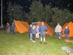 Spejdere på lejrpladsen